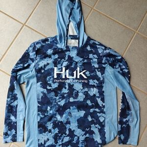 Huk Blue Camo Performance Fishing Hoodie